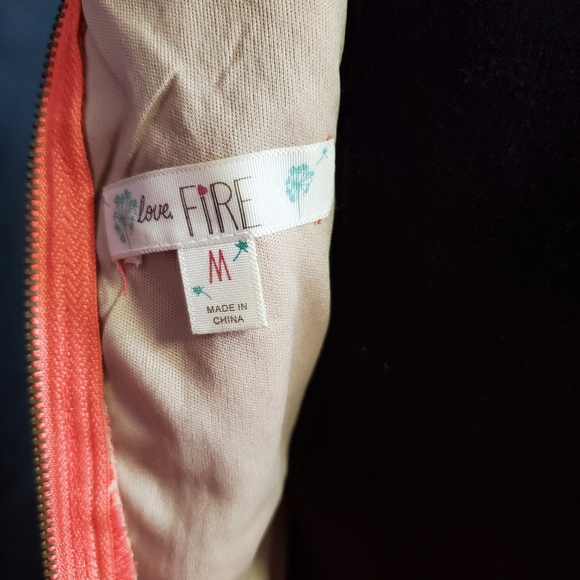 Long dress - Picture 8 of 9